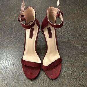 Forever 21 maroon heel